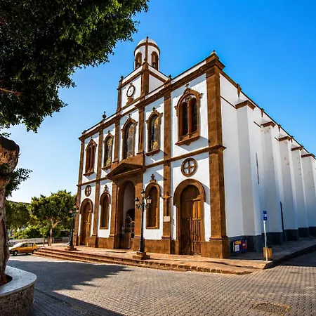 Noalys Entre Mar Y Valle Agaete (Gran Canaria)